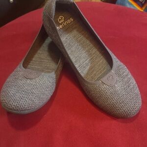 Merinos Women's Gray Loafers